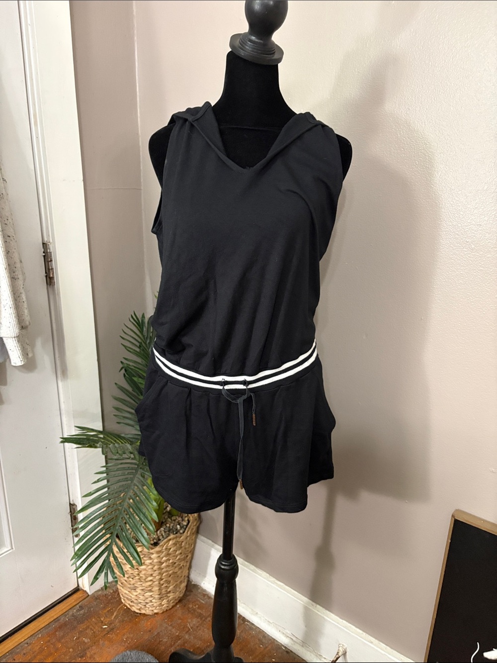 Beyond Yoga Varsity Hooded Romper  in black Women’s Size Small